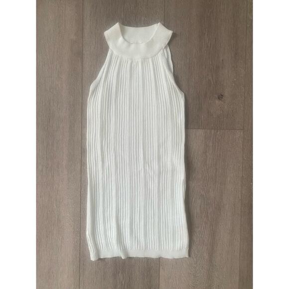 NWOT‎ Pink Lily White Sweater Tank Size Small - Picture 1 of 4